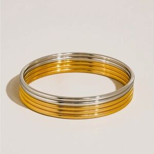 18k Gold No -Tarnish Classic Thin Bangle Set NWT